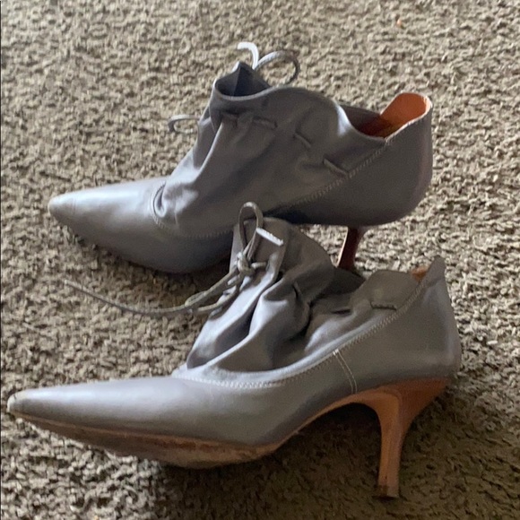 Grey booties - Picture 3 of 4